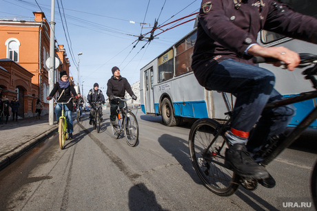 Велосипедисты за велодорожки. Екатеринбург