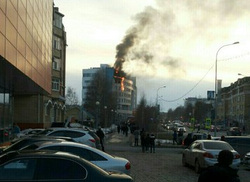 В Ханты-Мансийске горит новое здание Арбитражного суда. Возможная причина пожара уже известна. ФОТО