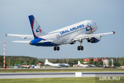 Уральской авиакомпании грозит штраф. Вынужденно оставшиеся в Самаре екатеринбуржцы вылетели в Геленджик